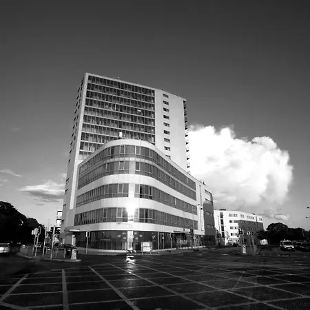Metro Hotel Dublin Airport-3