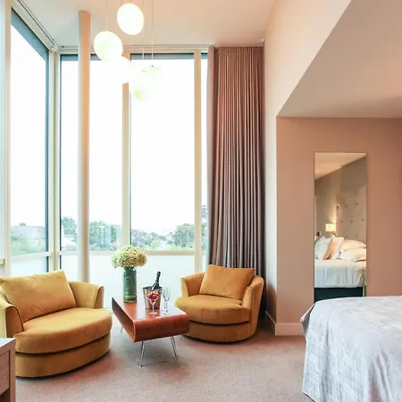 Gleesons Townhouse Booterstown-3